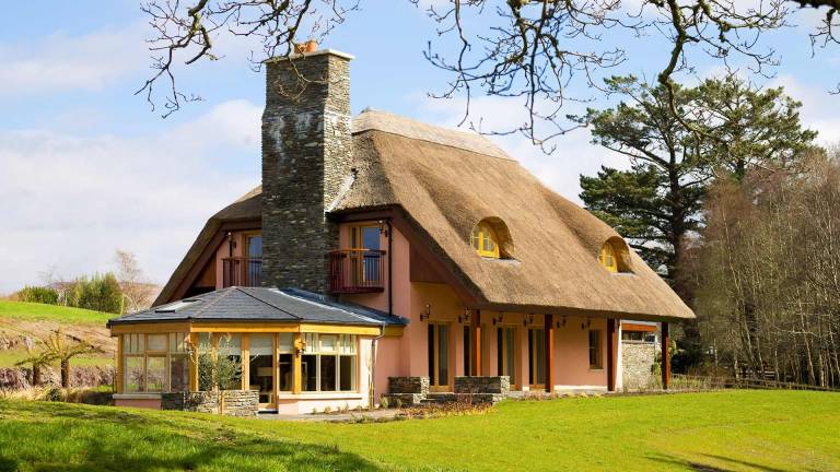 Our Top Picks of Luxury Private Rentals on the Wild Atlantic Way | Ireland Chauffeur Travel