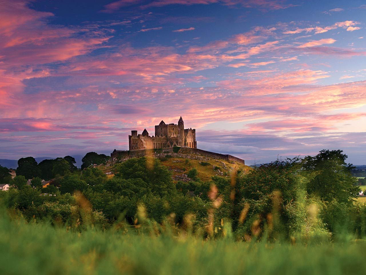 Rock of Cashel | Ireland Chauffeur Travel